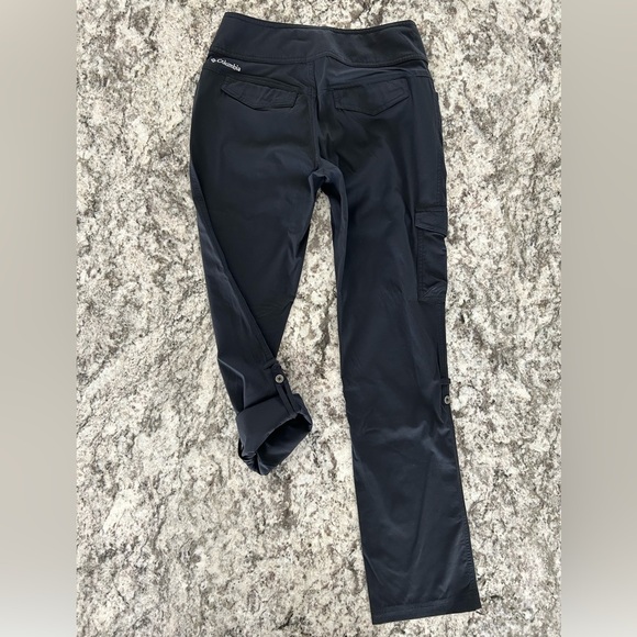 Columbia City Slickerz ll Omni-Shield Black Convertible Hiking Pants Womens 4 - Picture 5 of 11